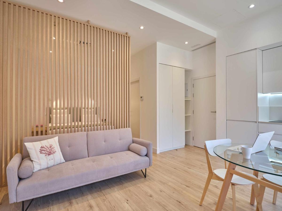 Paseo Suites Hotel Madrid Szoba fotó